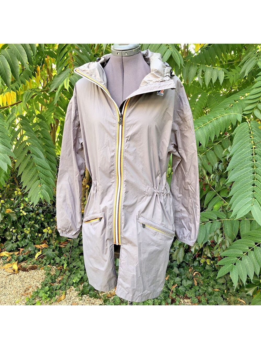 Size S K-Way Women’s Windbreaker Jacket Waterproof Breathable Lightweight CN
